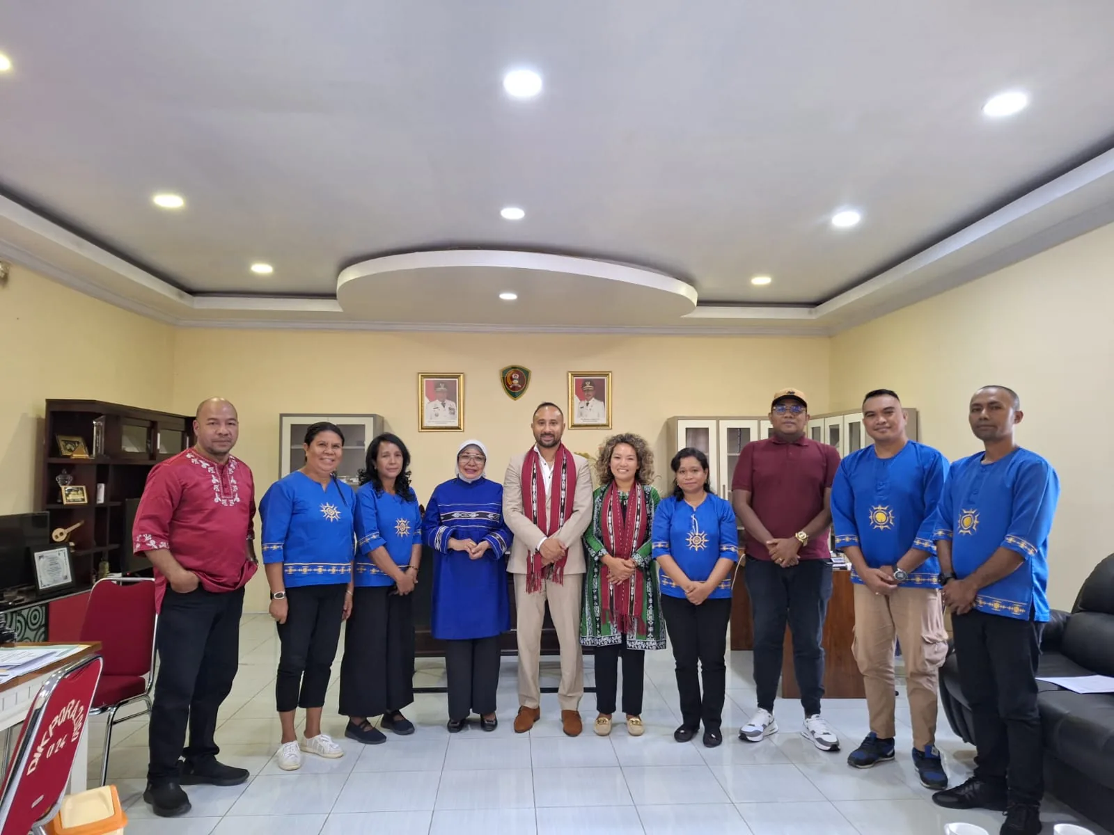 Museum Maluku Versterkt Internationale Samenwerking na Werkbezoek aan de Molukken, Op gesprek bij het hoofd van de Dienst Onderwijs en Cultuur, Ibu Kadis dr. ir. Insun Sangaji