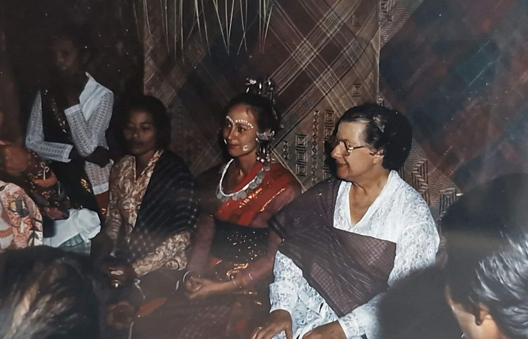Tobelo Noord-Molukken in beelden, schenking, Museum Maluku